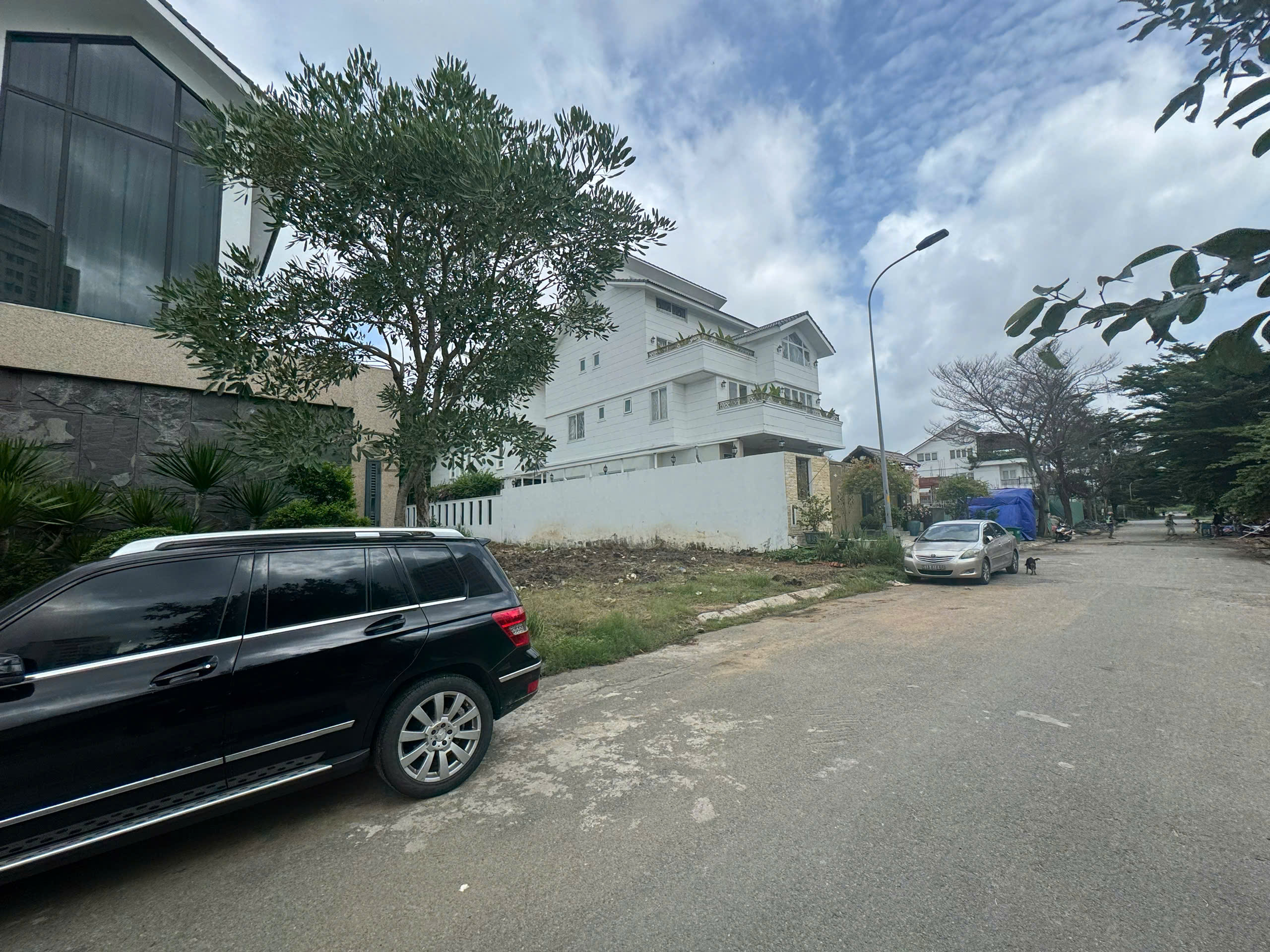 Bán đất biệt thự Sadeco Vivo Quận 7 được xây hầm + 3 lầu view công viên cực thoáng – 250m2 3