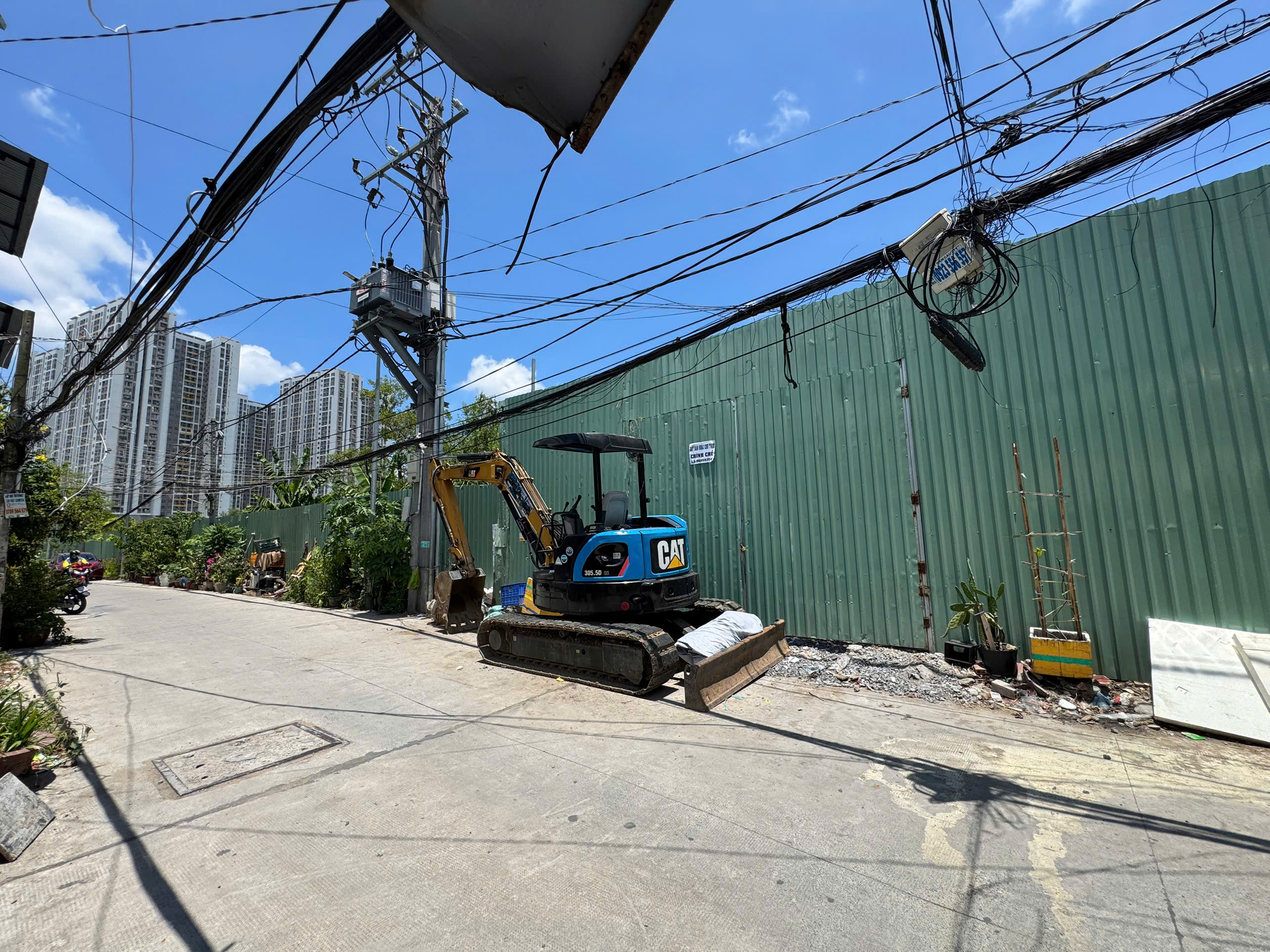 Land for sale in Huynh Tan Phat car alley, Phu Thuan Ward, District 7 land for planting perennial trees – 875.3m2 4