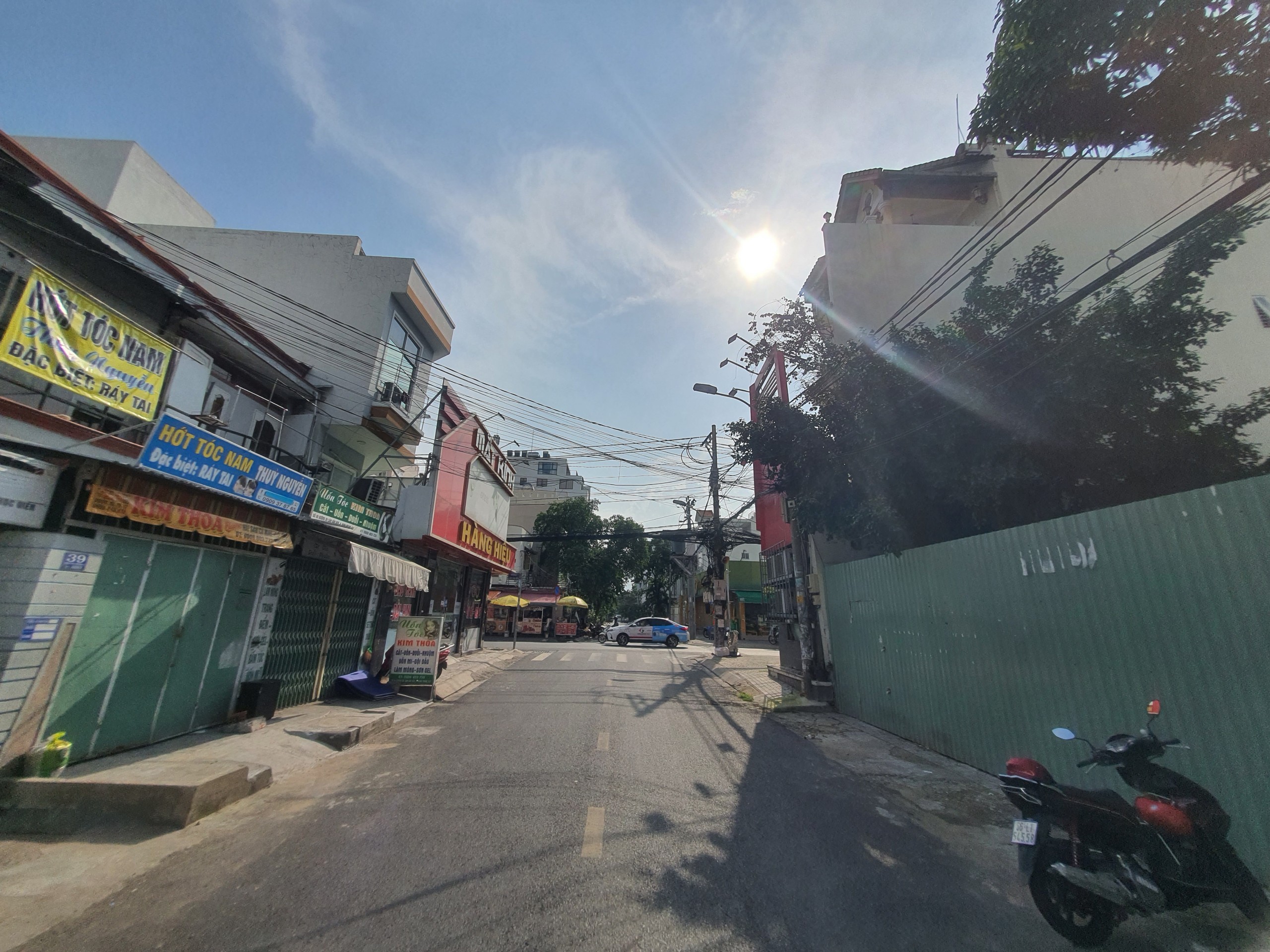 Bán đất mặt tiền đường số 39 Phường Bình Thuận, Quận 7 lô góc vị trí đẹp 1