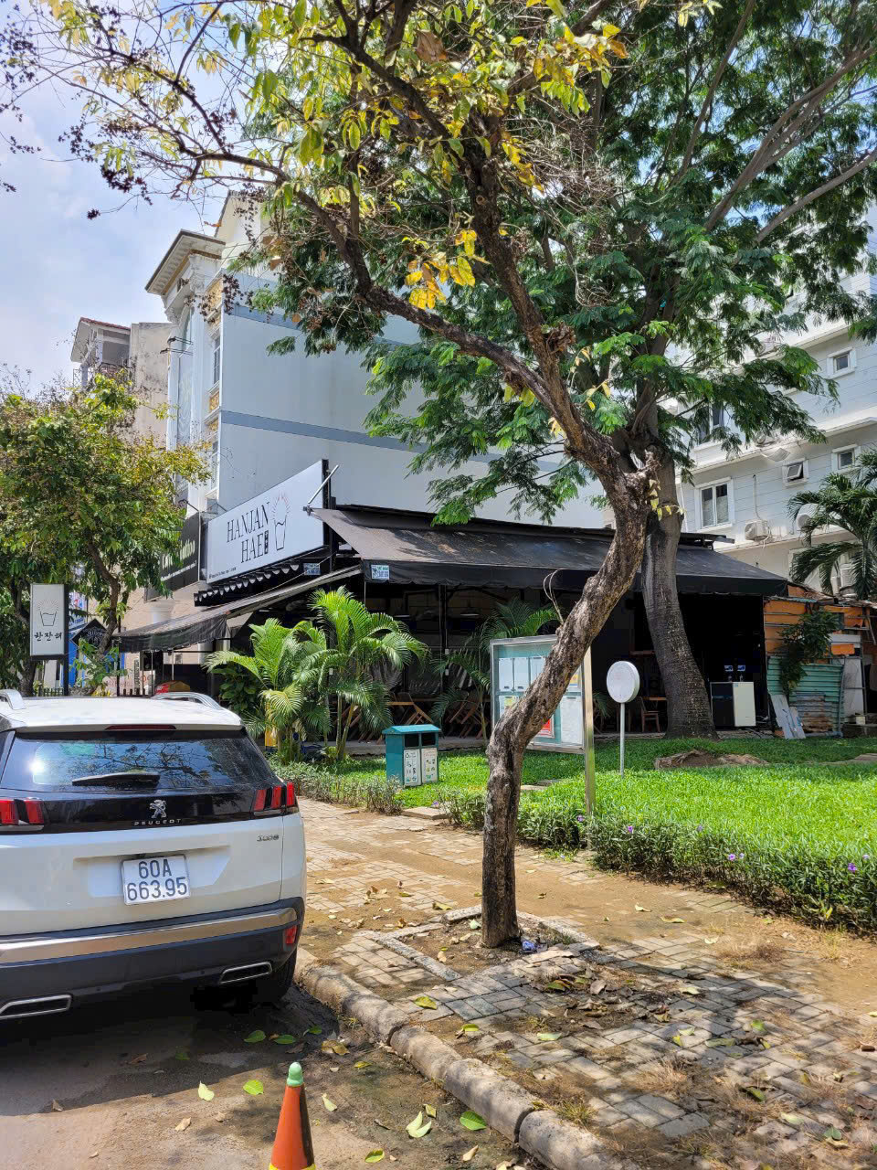 Bán đất mặt tiền Hưng Phước 4 Phú Mỹ Hưng, Quận 7 lô góc công viên R3-13 hướng Bắc – 148m2 2