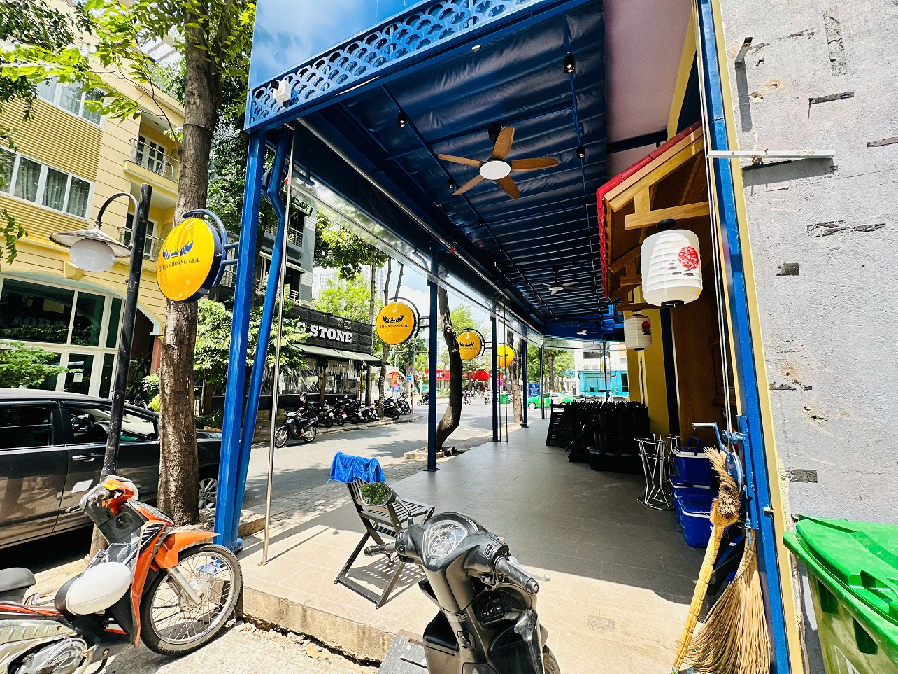 Bán đất mặt tiền Hưng Gia 4 Phú Mỹ Hưng, Quận 7 lô R4-70 kế căn góc đường Phạm Văn Nghị – 111m2 7