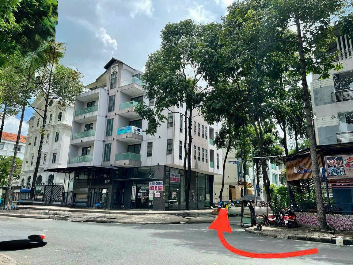 Bán đất mặt tiền Hưng Gia 4 Phú Mỹ Hưng, Quận 7 lô R4-70 kế căn góc đường Phạm Văn Nghị – 111m2 1