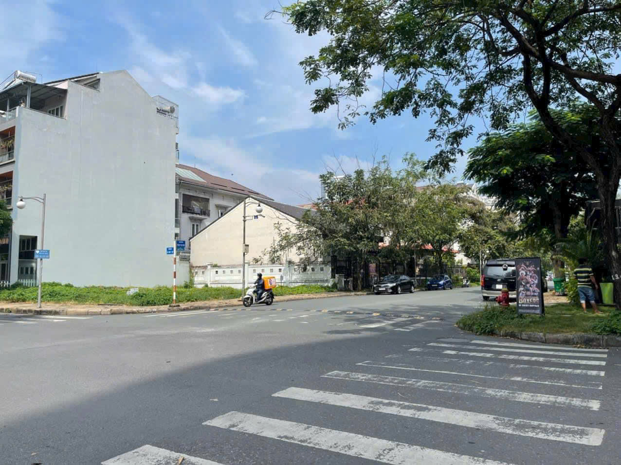 Bán cặp đất lô góc Nam Thiên 3, Phú Mỹ Hưng, Quận 7 vị trí đẹp đường Hà Huy Tập và Phạm Văn Nghị 3
