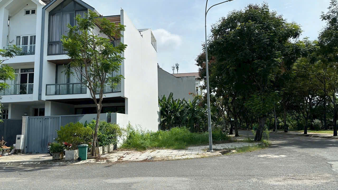 Bán đất nhà phố KDC Sadeco Ven Sông, Tân Phong, Quận 7 lô góc đường số 2 và đường số 7 – 113.5m2 2