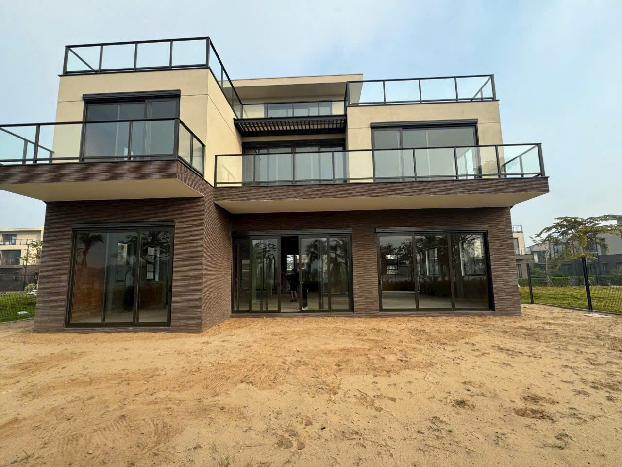 Bán dinh thự The Aqua 2 – Waterpoint Bến Lức, Long An xây thô trệt + 2 lầu view sông Vàm Cỏ – 602.23 2