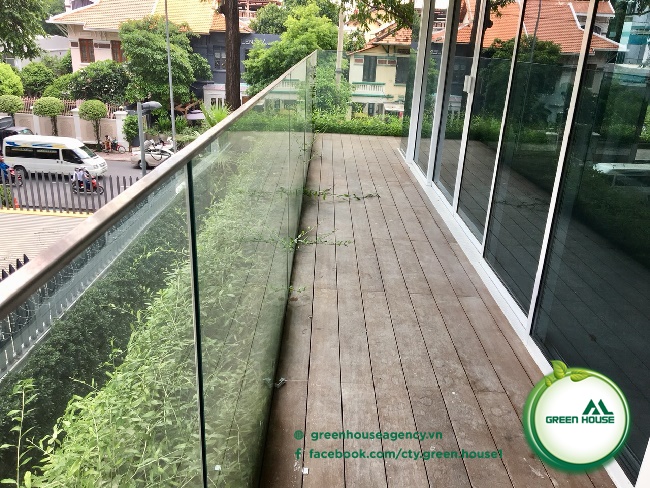 SERENITY SHOP IN DISTRICT 3 FOR RENT 1