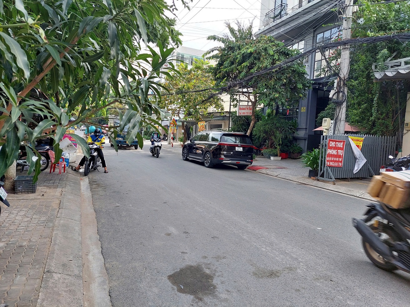 Cho thuê mặt bằng số 15 đường số 1 Lý Phục Man, Phường Bình Thuận, Quận 7 rộng 120m2 5