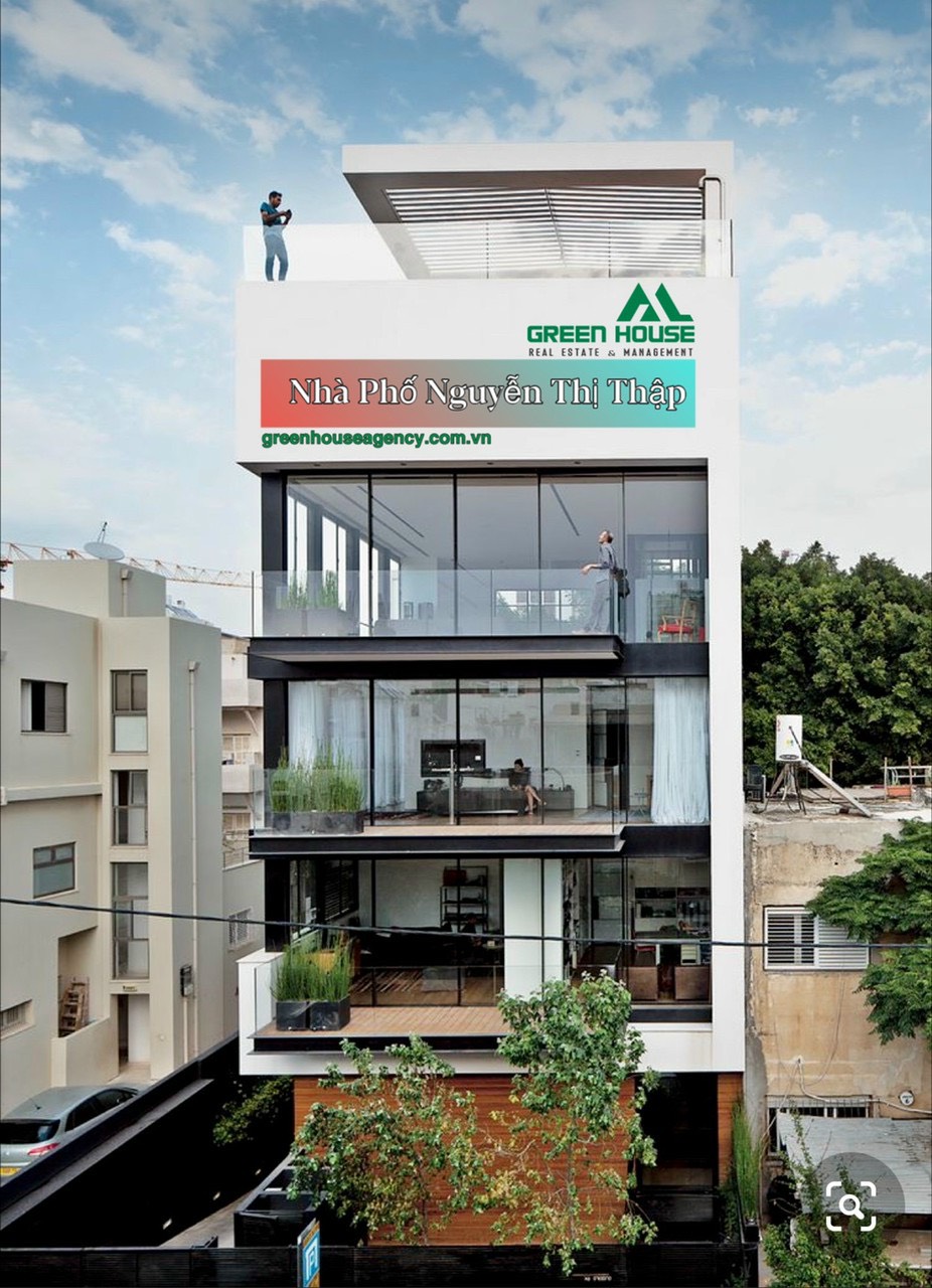 Front House on Nguyen Thi Thap Tan Quy Street, District 7