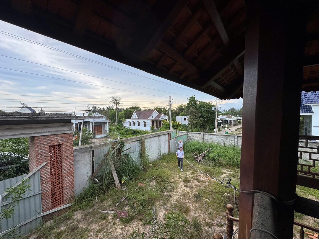 Bán nhà gỗ đường số 18 Hàm Tân, Lâm Đồng gần biển đất trồng cây lâu năm có 300m2 thổ - 2100m2 8