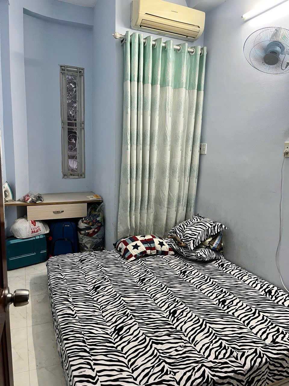 Bán nhà hẻm Lê Thị Riêng, Phường Bến Thành, Quận 1 xây 4 tầng vị trí trung tâm đắc địa – 42.7m2 1