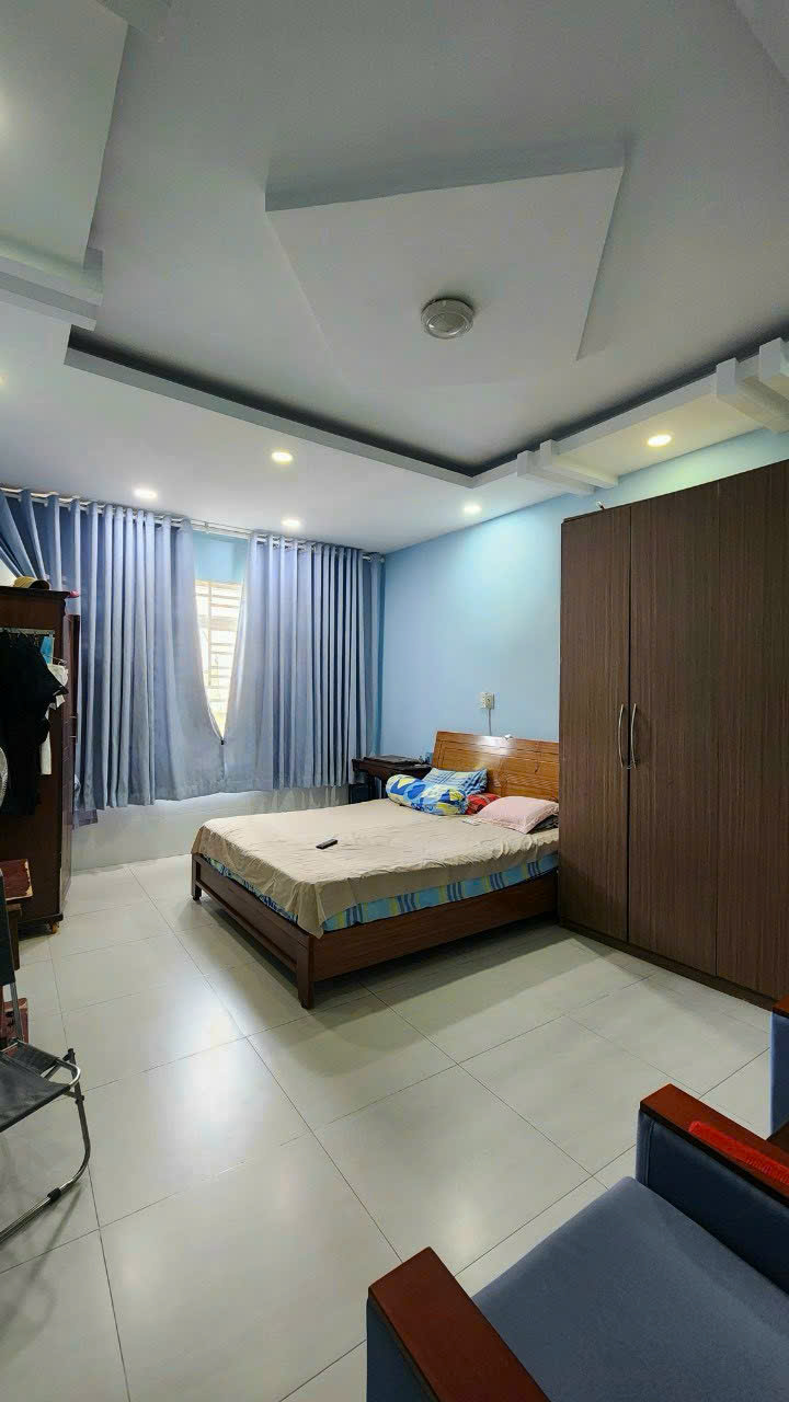 Bán nhà hẻm xe hơi cuối đường Cao Thị Chính, Phường Phú Thuận, Quận 7 thông qua hẻm 803 Huỳnh Tấn Ph 4