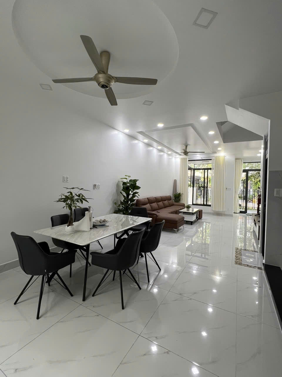 Bán nhà liên kế Lavila Phước Kiển, Nhà Bè xây 3 tầng đang cho thuê 27 triệu/tháng – 96.8m2 7