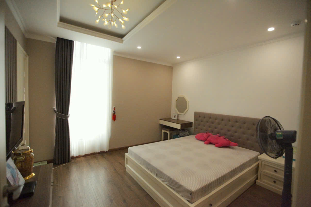 Cho thuê nhà liên kế Lavila Nhà Bè nhà đẹp xây trệt + 2 lầu có 5 phòng ngủ nội thất cao cấp 12