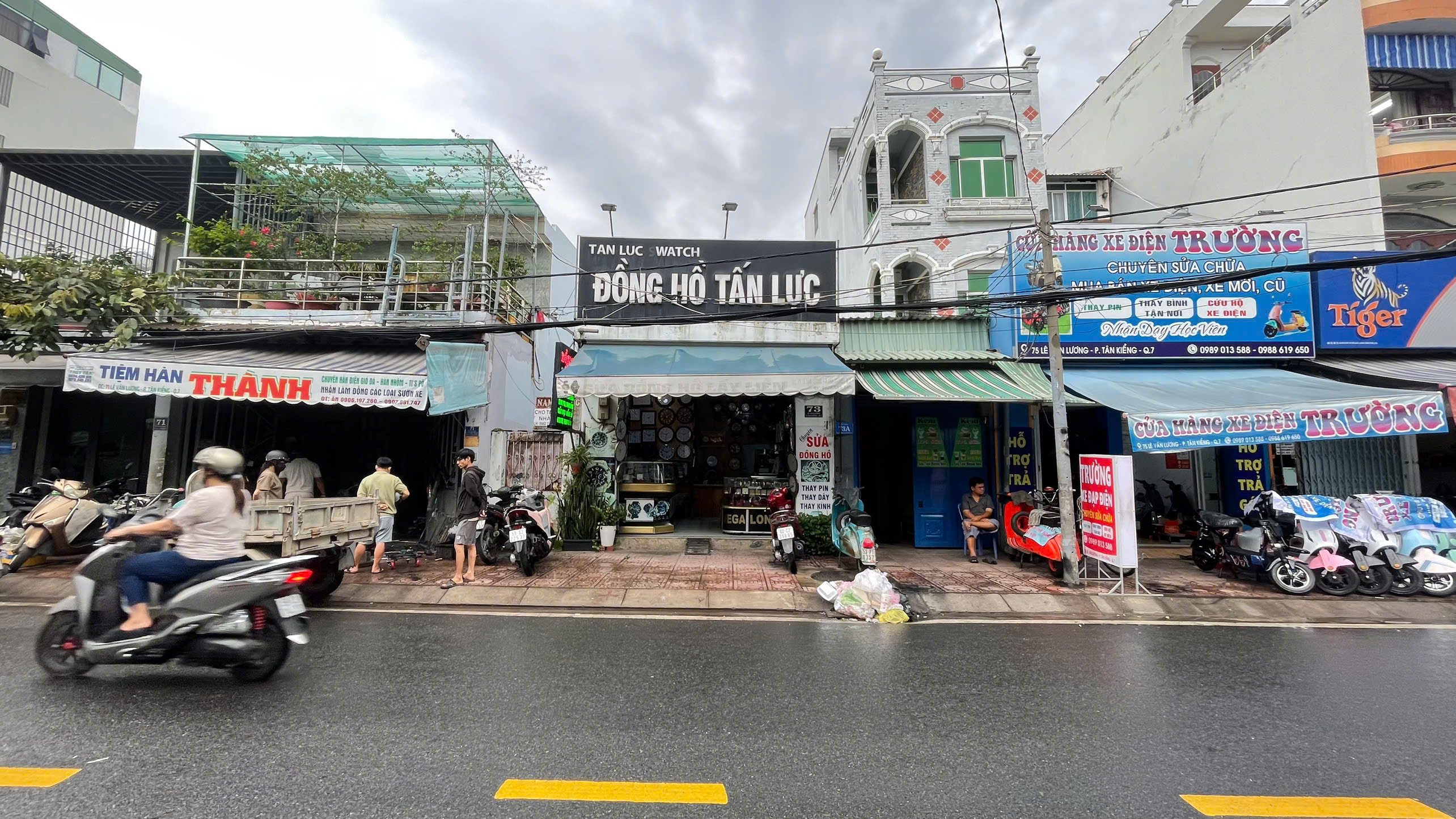 Bán nhà mặt tiền 73 Lê Văn Lương, Phường Tân Kiểng, Quận 7 nhà nở hậu vuông vức xây được 7 tầng – 12