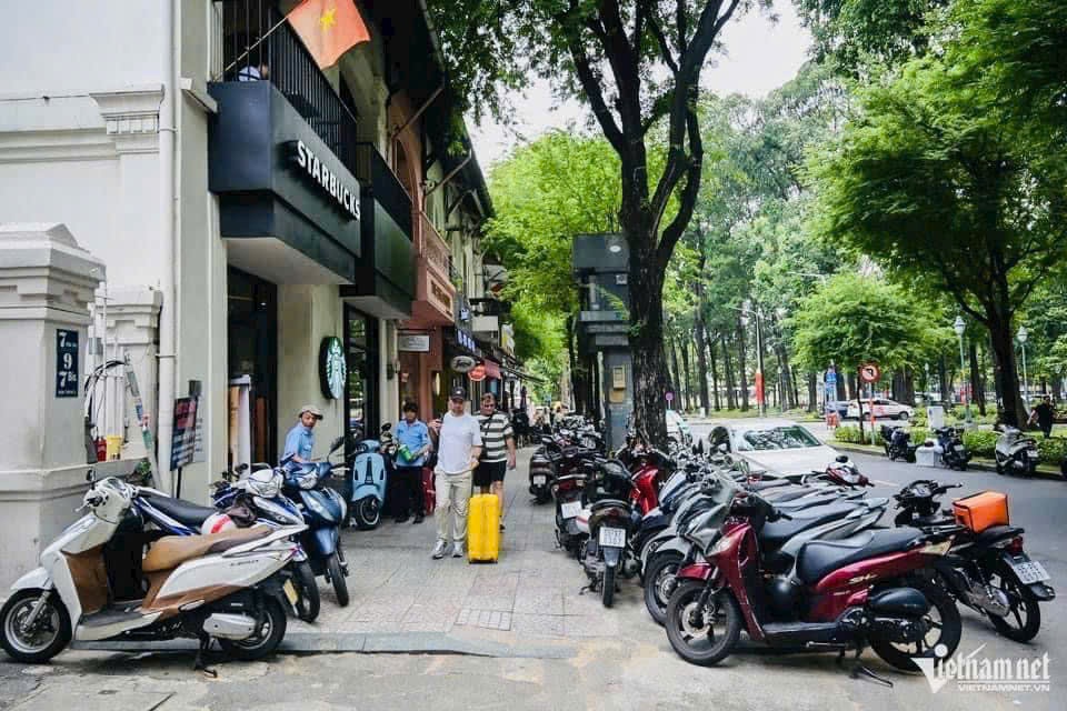 Cho thuê nhà mặt tiền Hàn Thuyên, phường Bến Nghé, Quận 1 kế bên nhà thờ Đức Bà 7