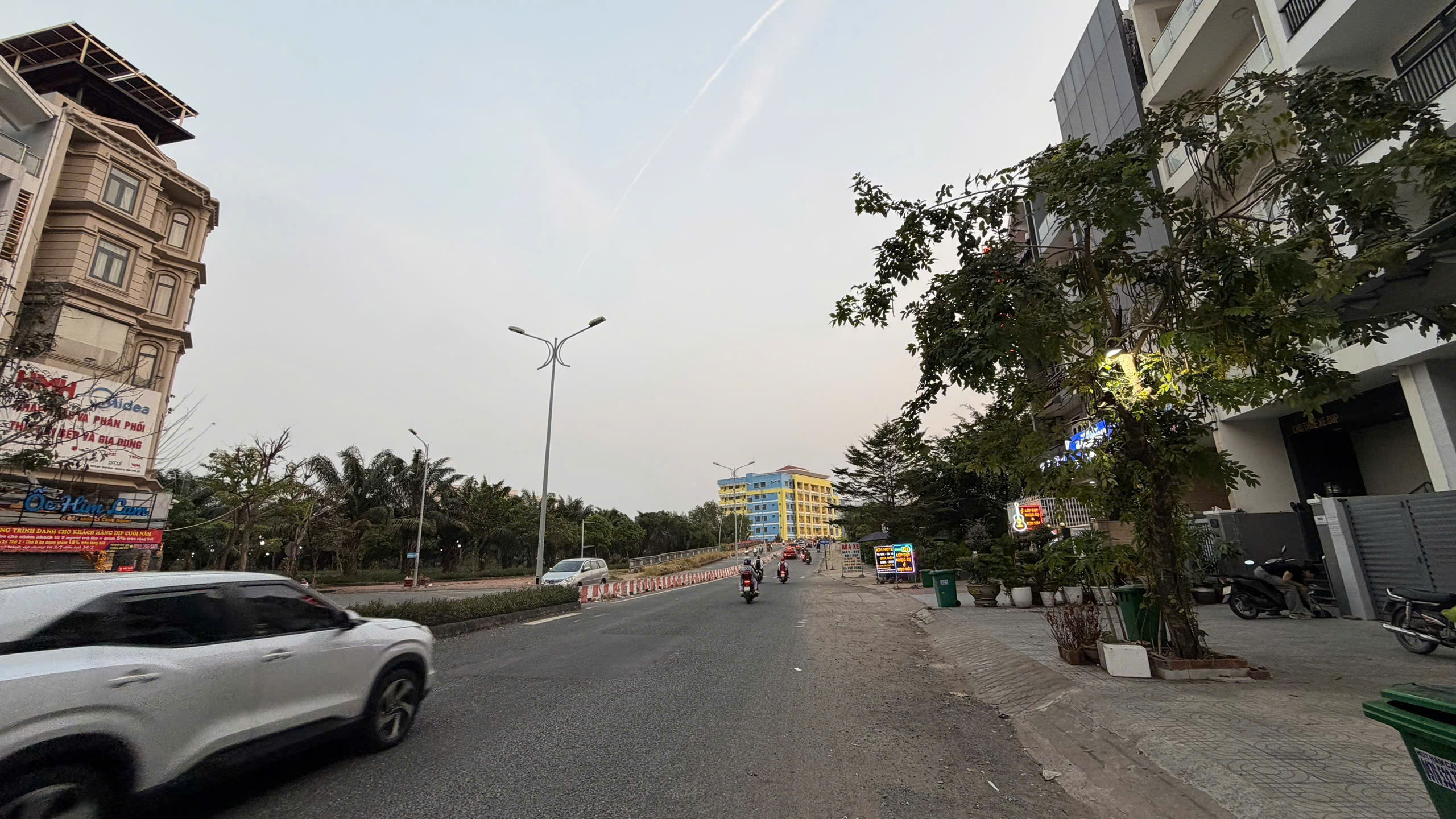 Bán nhà mặt tiền Hoàng Trọng Mậu KDC Him Lam, Quận 7 xây 6 tầng có thang máy – 100m2 2