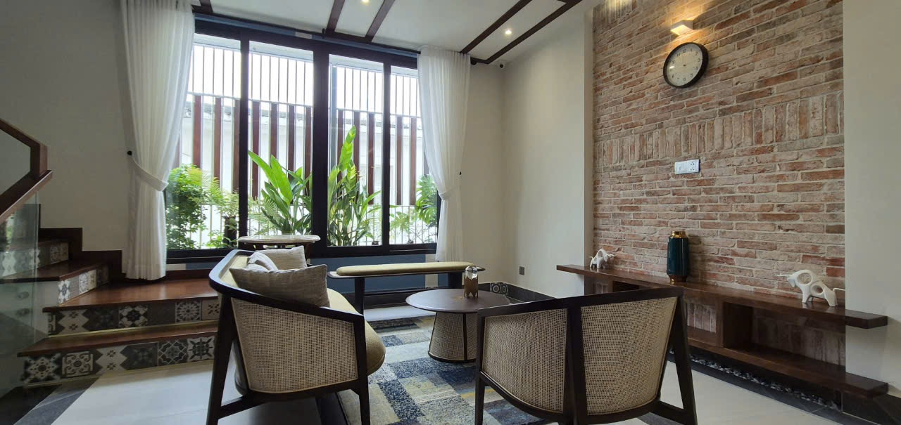 Bán nhà mặt tiền Hưng Gia 5 Phú Mỹ Hưng, Quận 7 có 6 tầng, thang máy vừa ở vừa làm văn phòng 1