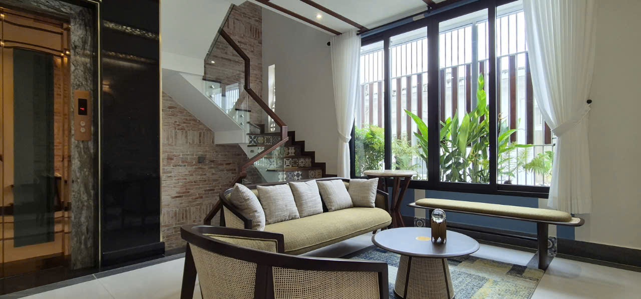 Bán nhà mặt tiền Hưng Gia 5 Phú Mỹ Hưng, Quận 7 có 6 tầng, thang máy vừa ở vừa làm văn phòng 5
