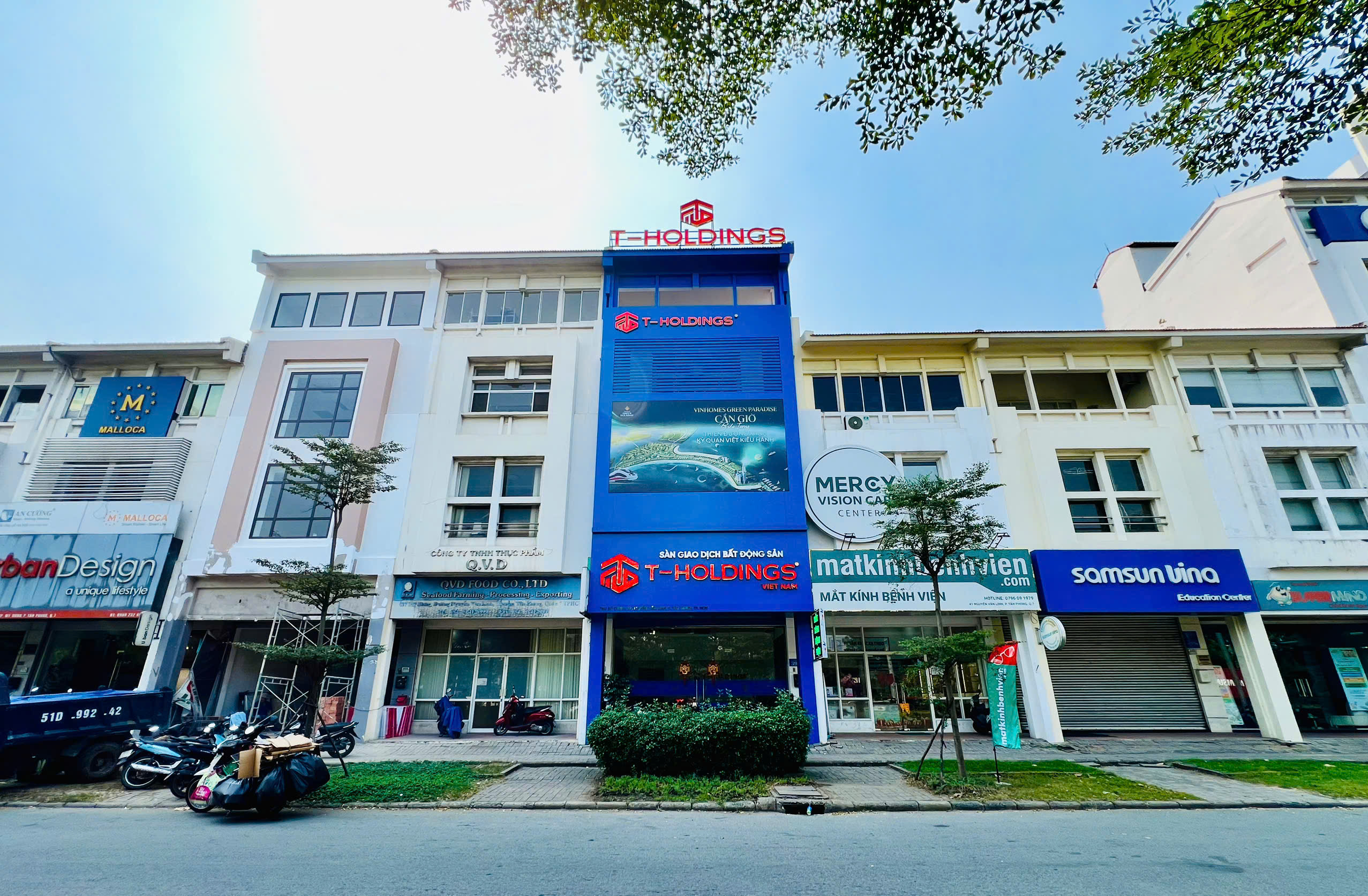 Bán nhà mặt tiền Nguyễn Văn Linh, Phú Mỹ Hưng, Quận 7 thuận tiện kinh doanh mọi ngành nghề – 111m2