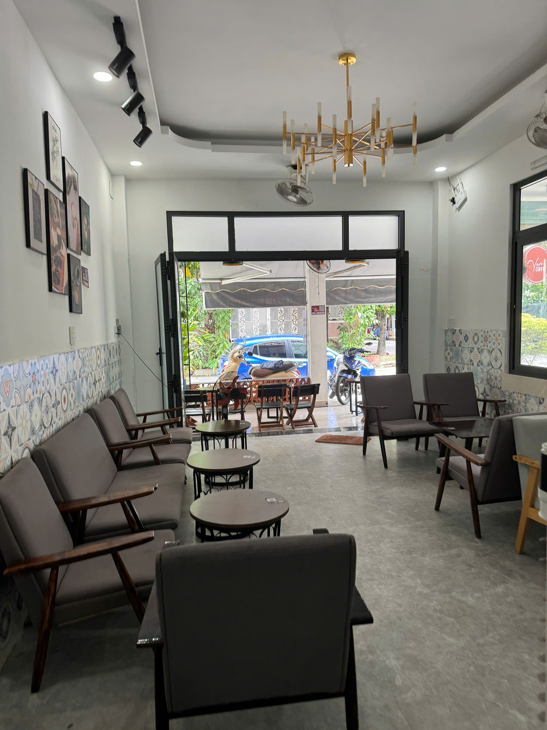 Bán nhà phố đường 39, Phường Tân Quy, Quận 7 căn góc, view sông, công viên có chỗ đậu xe 4