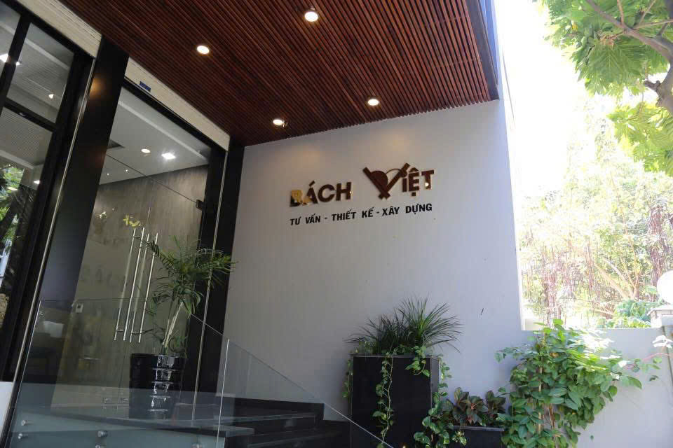 Townhouse for rent on street No. 7 Phu My Residential Area, District 7 built 5 floors with elevator basement – 126m2 3