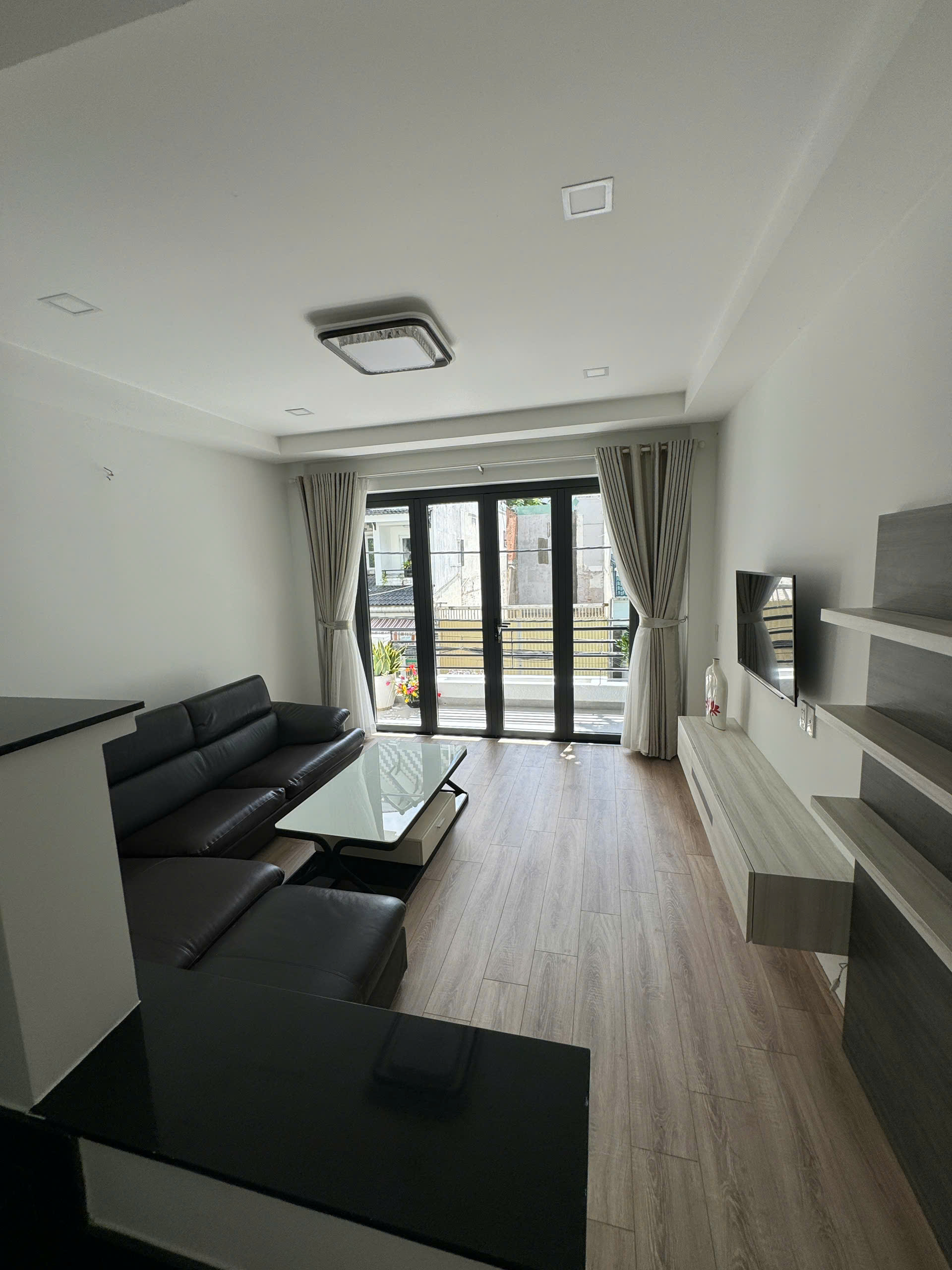 Bán nhà phố gần chợ Tân Mỹ đường số, Quận 7 nhà mới có 4 phòng ngủ 2