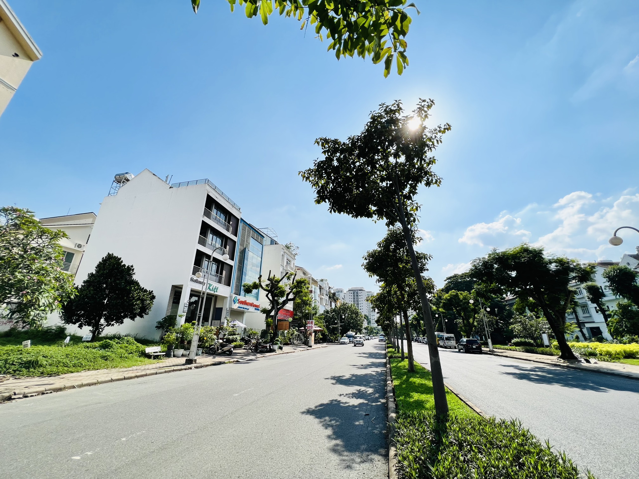 Cần Bán Nhà Phố Nam Long 3 Mặt Tiền Hà Huy Tập  7