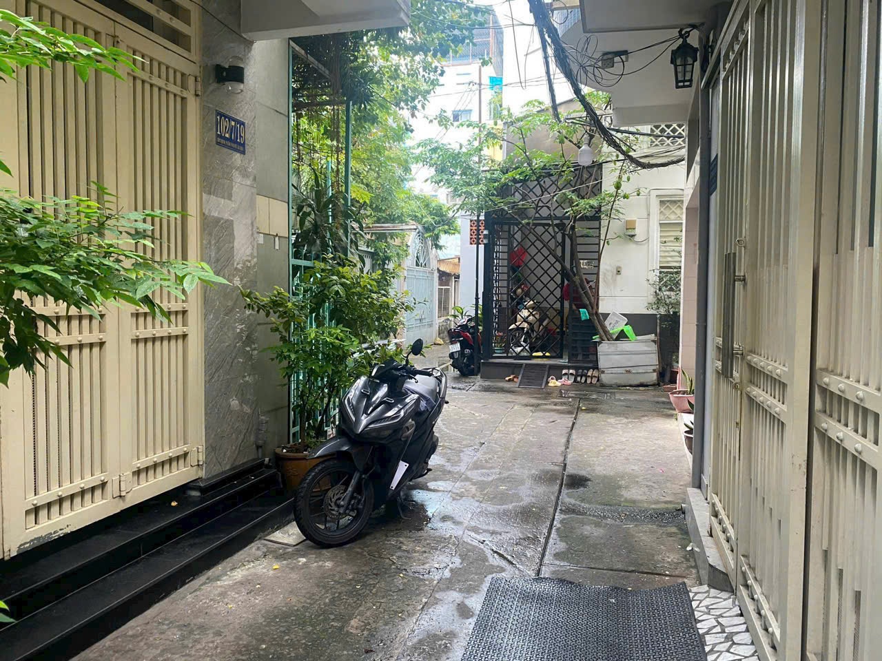 Bán nhà phố hẻm Cống Quỳnh, Phường Phạm Ngũ Lão, Quận 1 có 2 lầu cách phố đi bộ Bùi Viện 300m