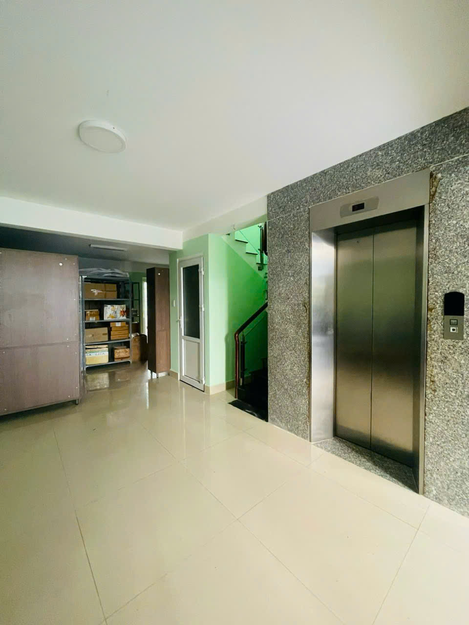 Bán nhà phố Hưng Gia 1 Phú Mỹ Hưng, Quận 7 xây 6 tầng có thang máy, hướng Bắc – 111m2 7