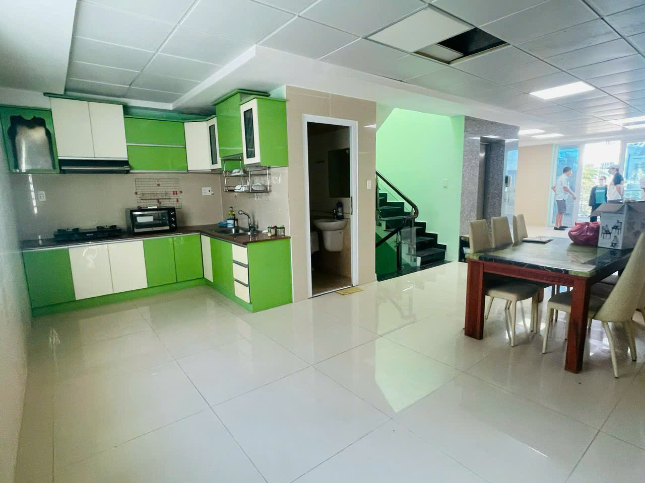 Bán nhà phố Hưng Gia 1 Phú Mỹ Hưng, Quận 7 xây 6 tầng có thang máy, hướng Bắc – 111m2 2