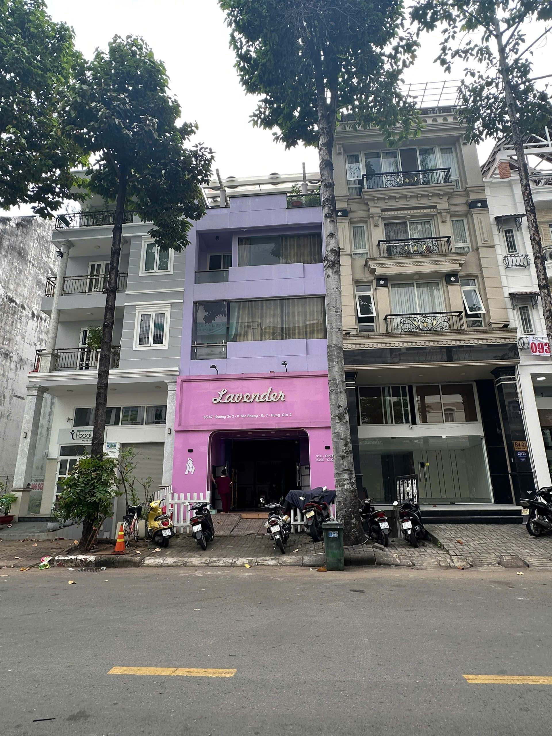 Cho thuê nhà phố Hưng Gia 2 Phú Mỹ Hưng, Quận 7 xây 5 tầng vị trí đẹp khu kinh doanh sầm uất – 108m2