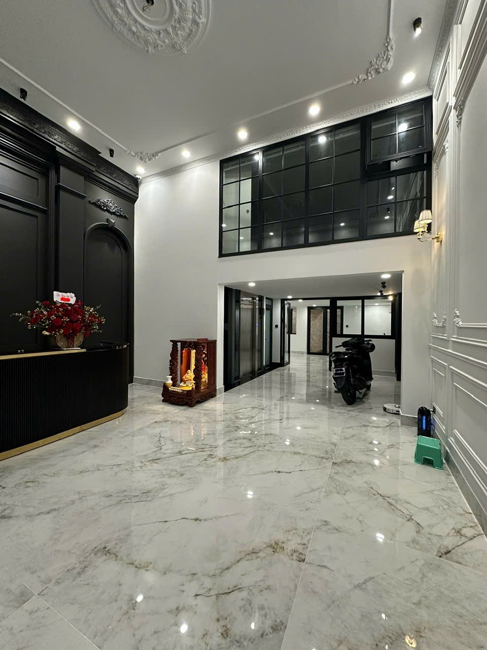 Bán hoặc cho thuê nhà phố Hưng Phước 1 Phú Mỹ Hưng, Quận 7 xây 5 tầng có thang máy, hướng Bắc – 111m 5