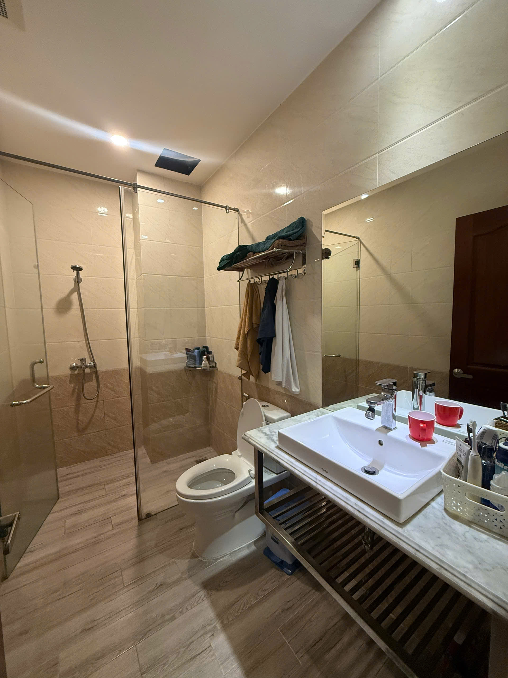 Cho thuê nhà phố KDC Him Lam Quận 7 xây hầm + 3 lầu nhà mới thiết kế 4 phòng ngủ – 100m2 10