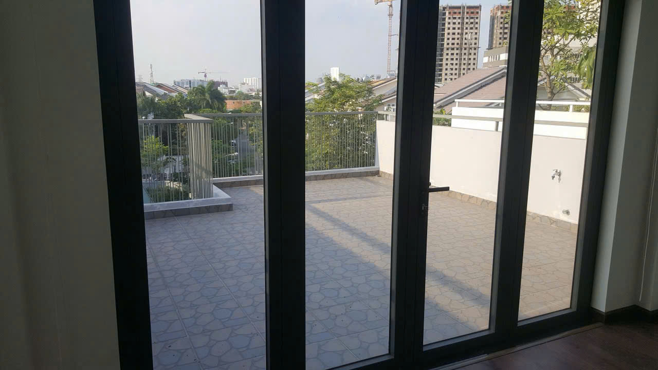 Bán nhà phố KDC Phú Mỹ, Vạn Phát Hưng, Quận 7 có 5 phòng ngủ, liền kề Phú Mỹ Hưng 5