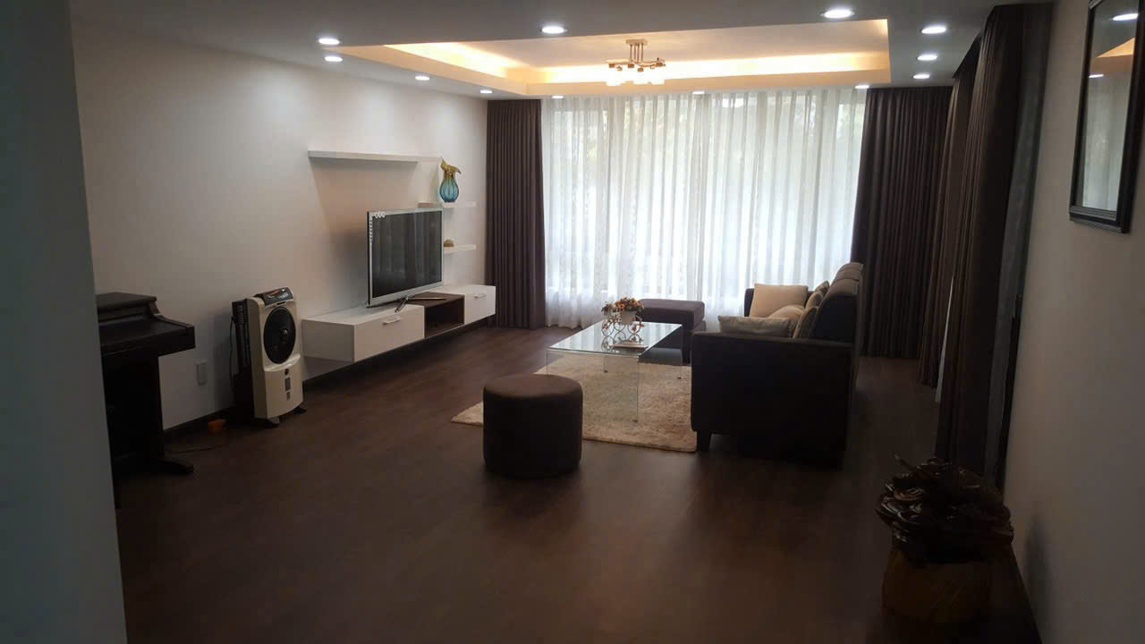 Bán nhà phố KDC Phú Mỹ, Vạn Phát Hưng, Quận 7 có 5 phòng ngủ, liền kề Phú Mỹ Hưng 3