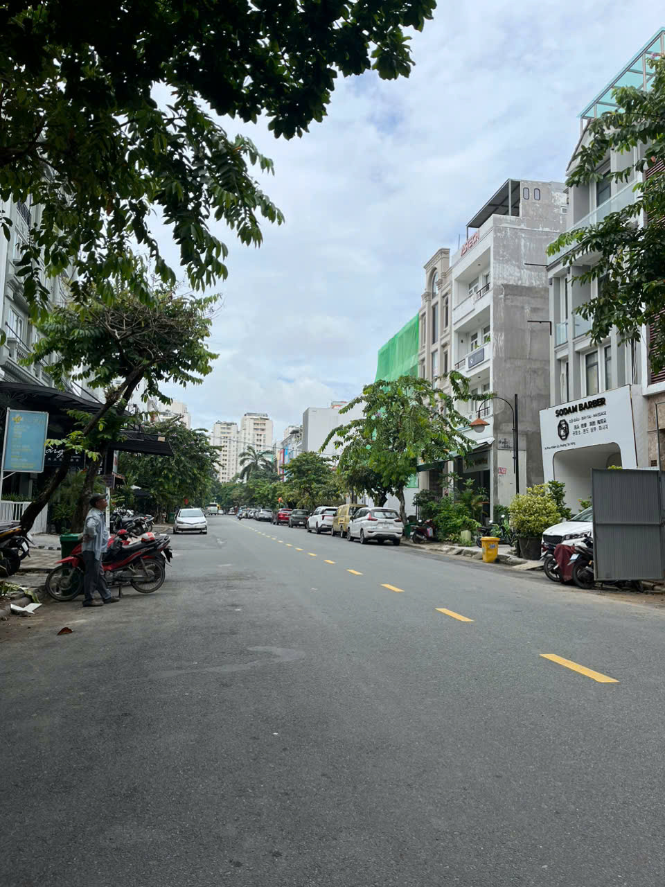 Bán nhà phố khách sạn Phan Khiêm Ích Phú Mỹ Hưng Quận 7 xây 6 tầng có 31 phòng ngủ thang máy – 222m2 3