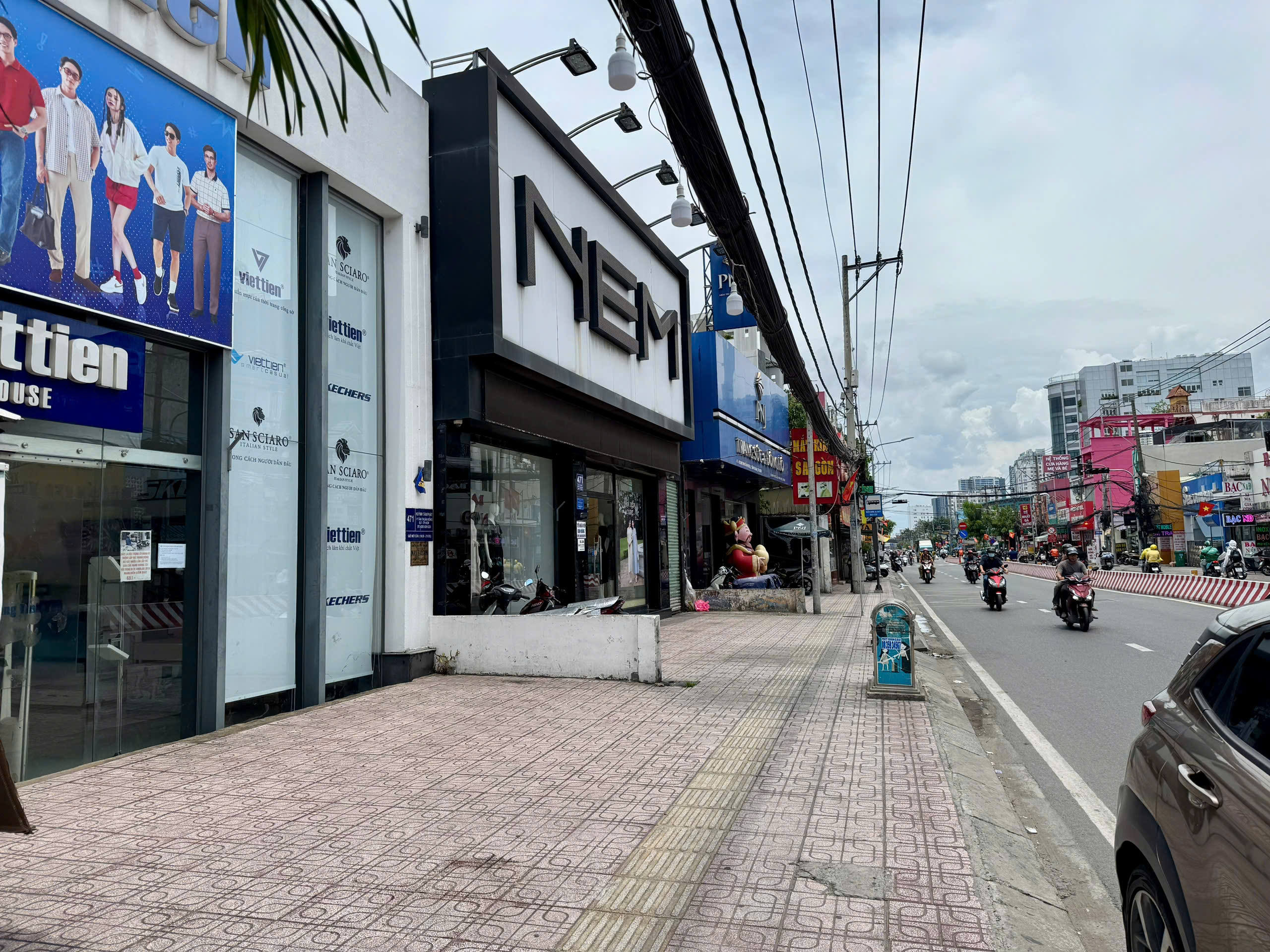 Business front house for rent in Huynh Tan Phat, Phu Thuan Ward, Ho Chi Minh City with a large area – 1080m2 6