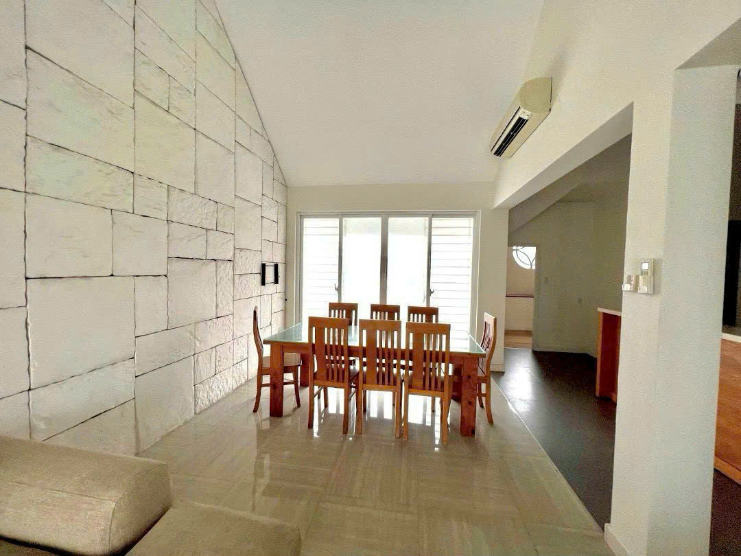 Cho thuê nhà phố liền kề KDC Him Lam, Quận 7 có 5 tầng+thang máy, cửa lùa tự động 10