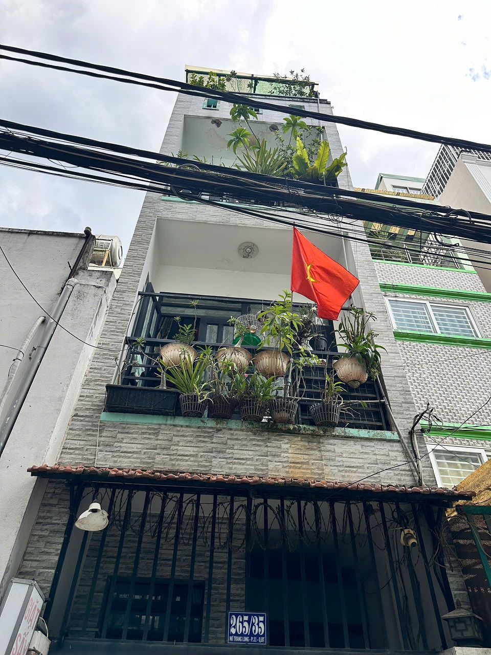 No Trang Long townhouse for sale, Ward 11, Binh Thanh District, built 3 floors with 7 bedrooms, basic furniture – 82m2