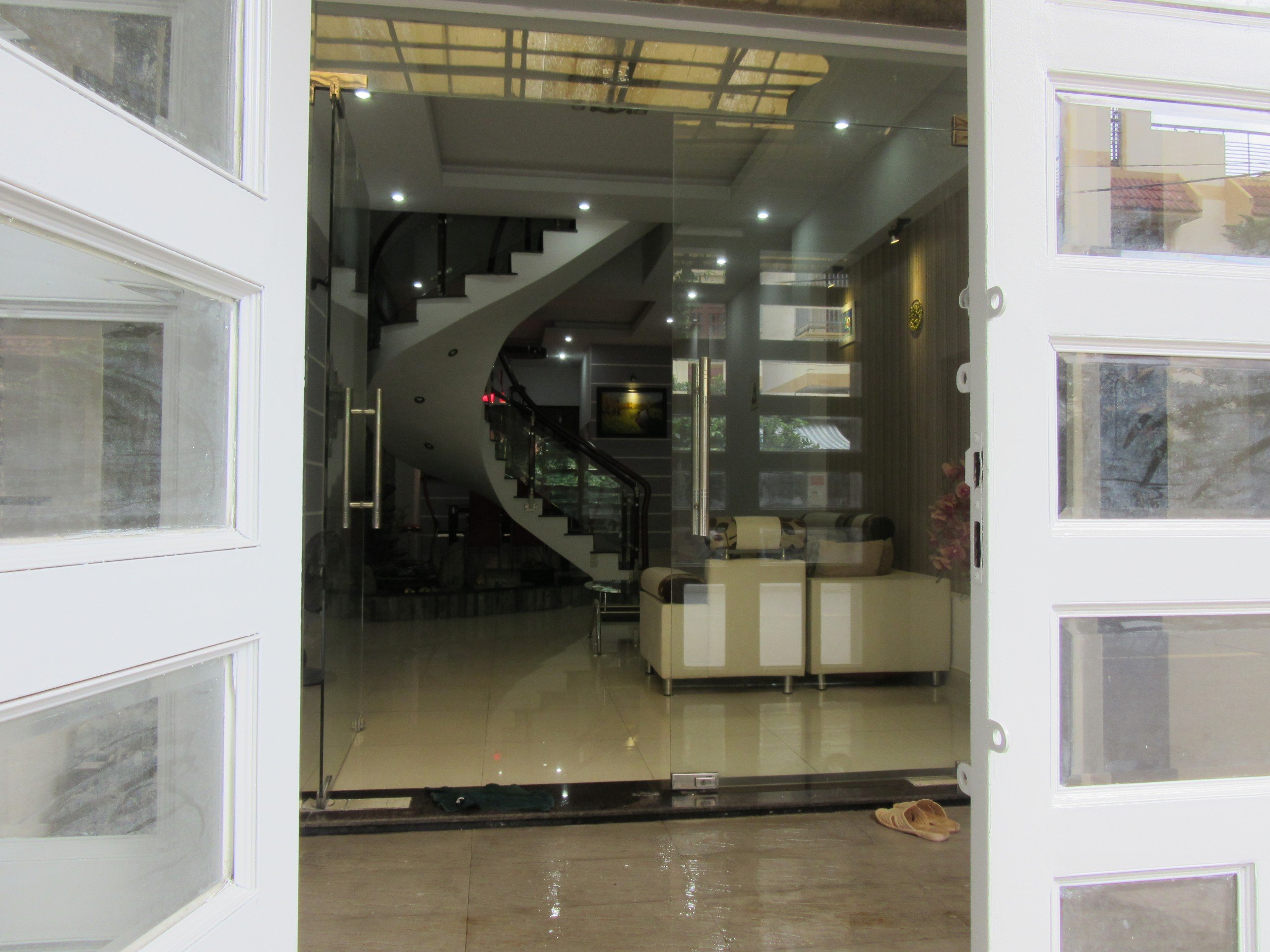 Cho thuê nhà Phan Huy Thực, Tân Kiểng, Quận 7 có 4 phòng ngủ đầy đủ máy lạnh 1