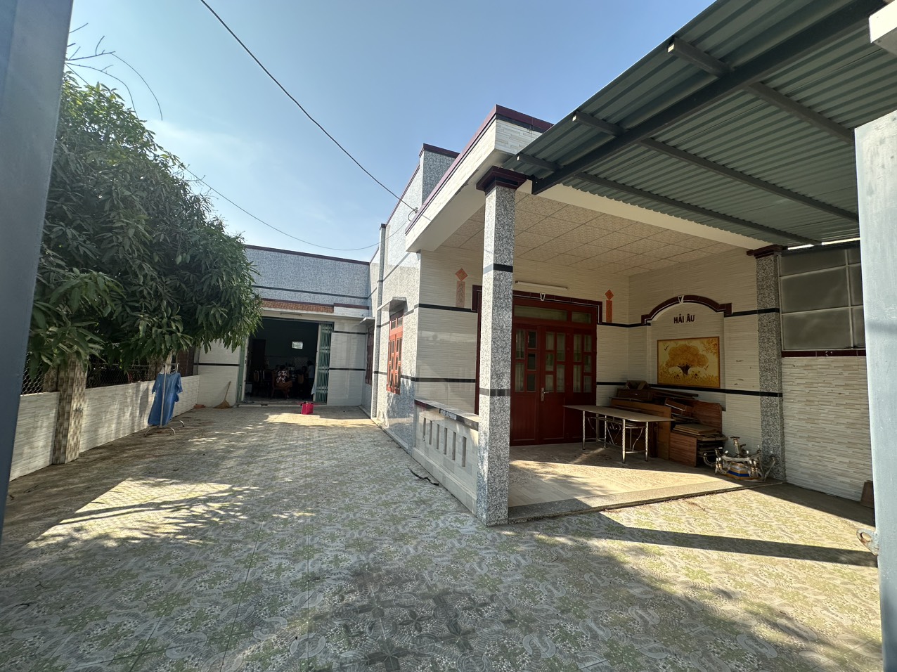 Bán nhà phố vườn gần chợ Lộc An, Vũng Tàu vị trí đẹp, sổ đỏ 1