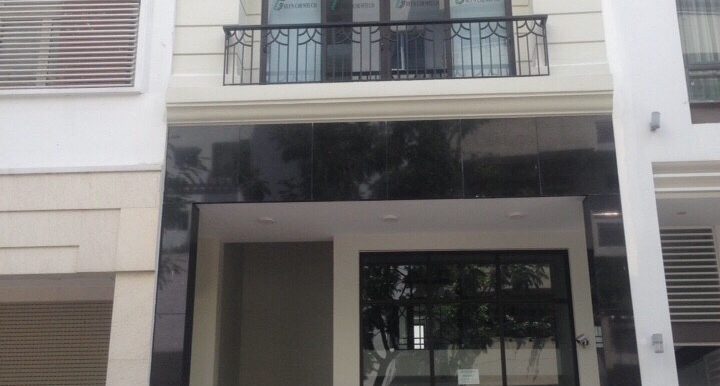 Nam Quang townhouse for rent (1,700$)