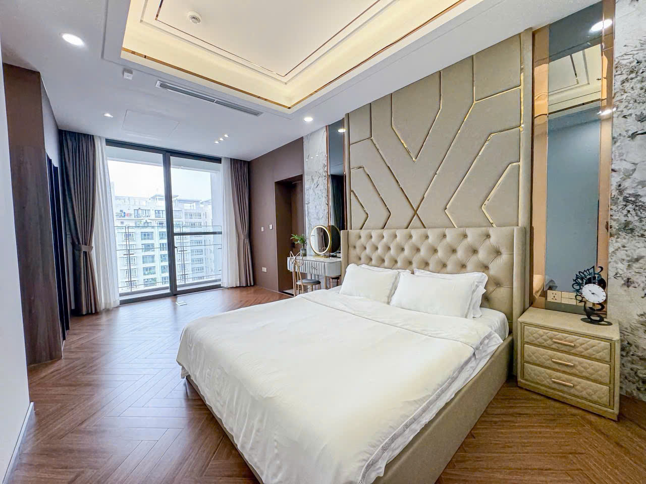 Cho thuê penthouse Ascentia Phú Mỹ Hưng thiết kế 2 phòng ngủ block B lầu 14 – 131m2 10