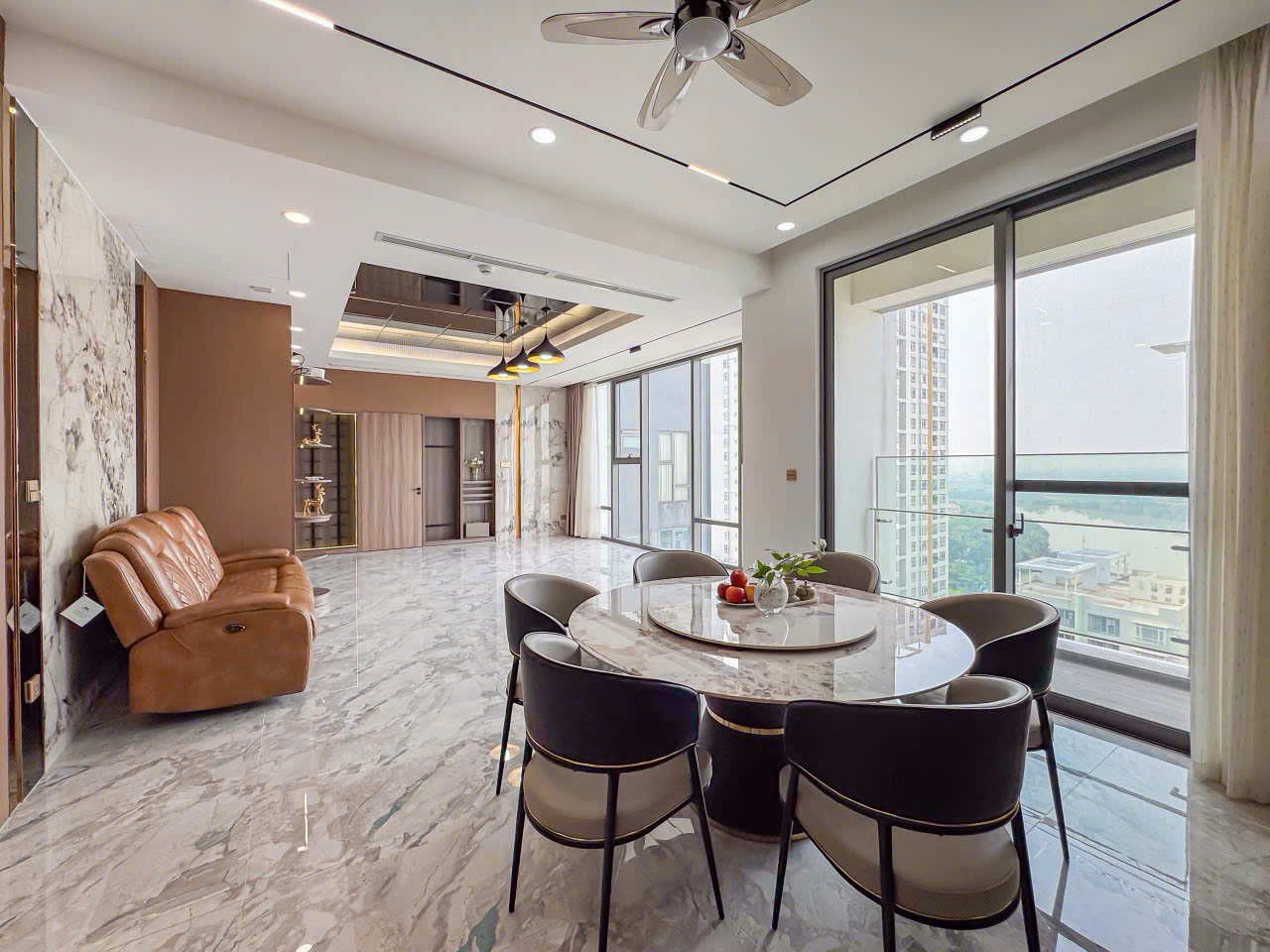 Cho thuê penthouse Ascentia Phú Mỹ Hưng thiết kế 2 phòng ngủ block B lầu 14 – 131m2
