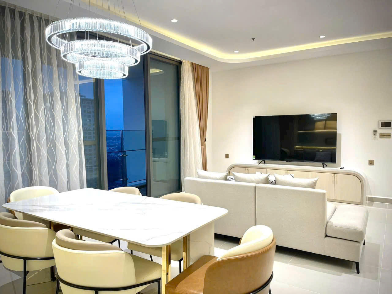 Cho thuê penthouse Ascentia Phú Mỹ Hưng, Quận 7 có 4 phòng ngủ lầu cao view đẹp nội thất mới 9