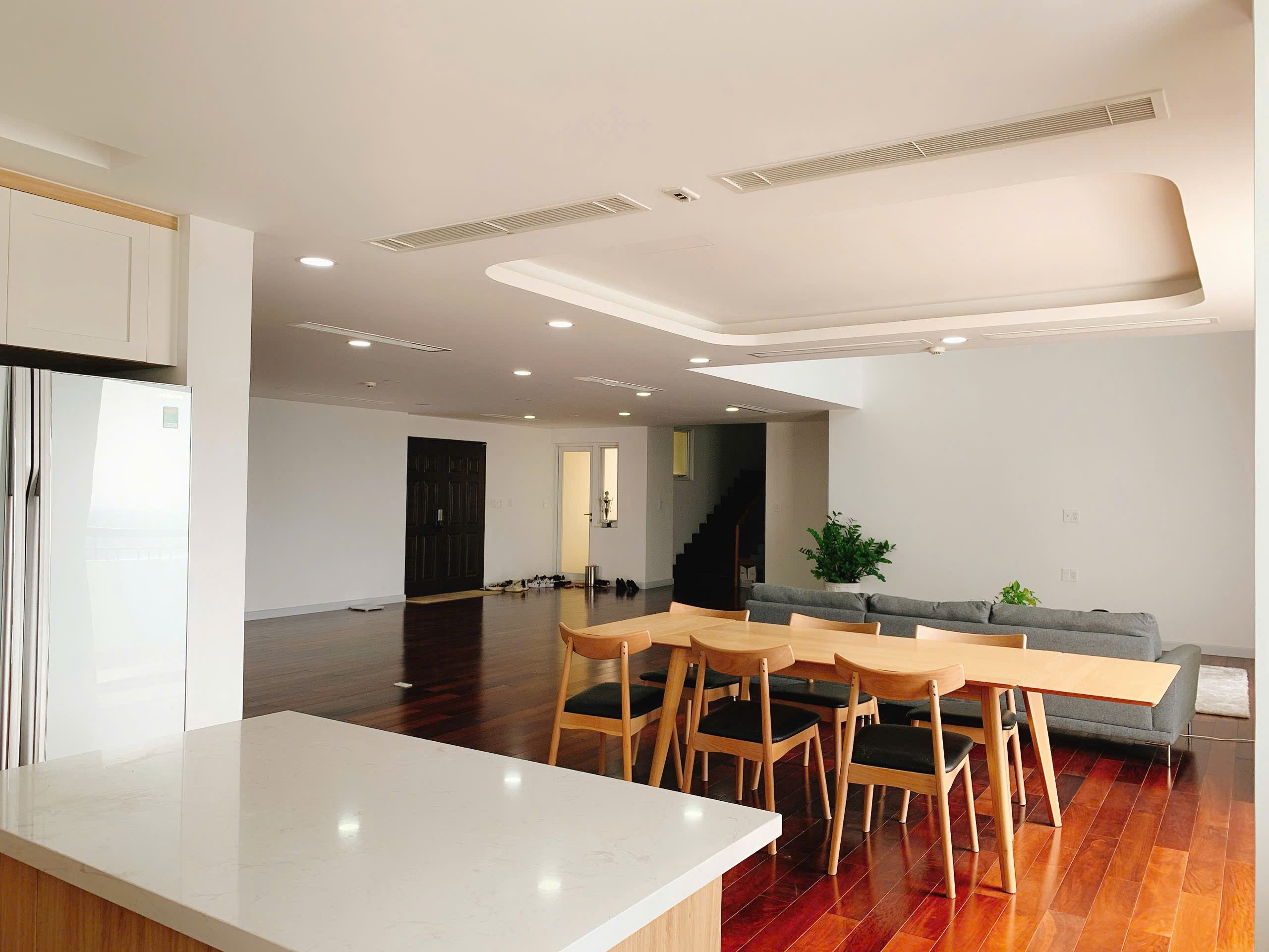 Bán penthouse Green View Phú Mỹ Hưng, Quận 7 dạng duplex có 2 tầng, 3 phòng ngủ, lầu 9 8