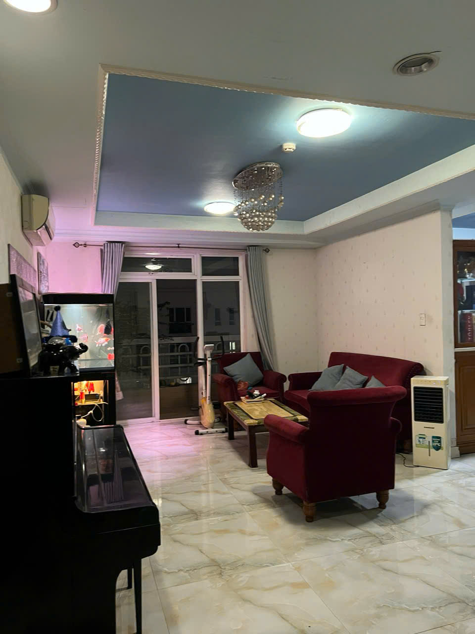 Bán penthouse Hoàng Tháp Plaza, Bình Hưng, Bình Chánh có 5 phòng ngủ, view sông Ông Lớn