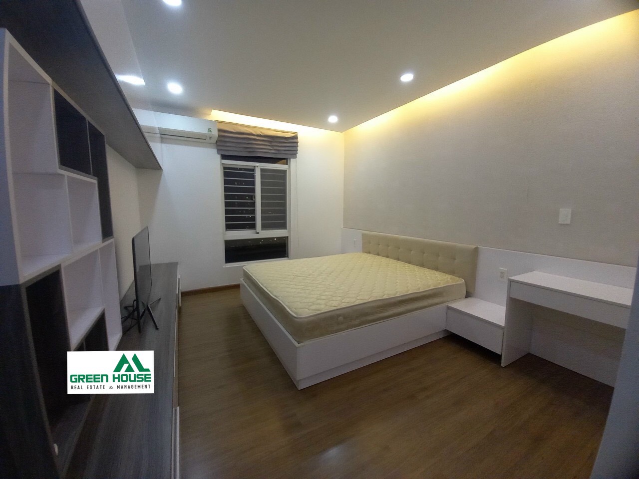 CẦN BÁN HOẶC CHO THUÊ CĂN HỘ PENTHOUSE SKY GARDEN 1 PHÚ MỸ HƯNG 4