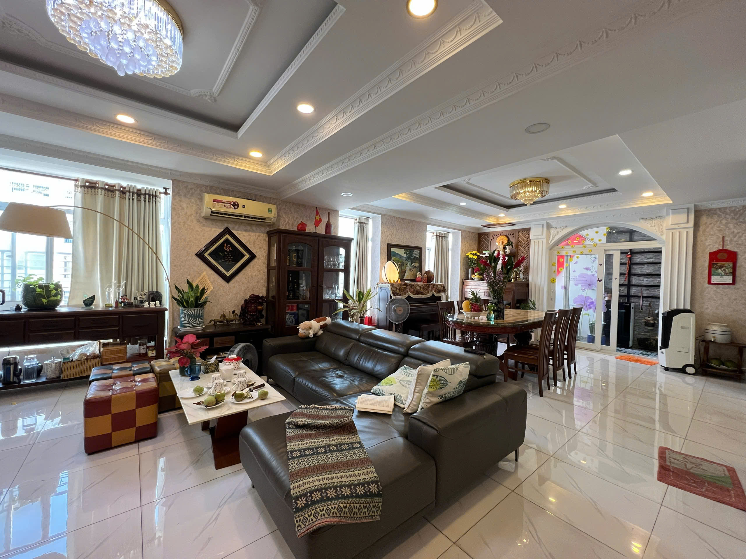 Bán penthouse Sky Garden 3 Phú Mỹ Hưng, Quận 7 thiết kế 3 phòng ngủ hướng Nam, lầu 15 – 200m2 7