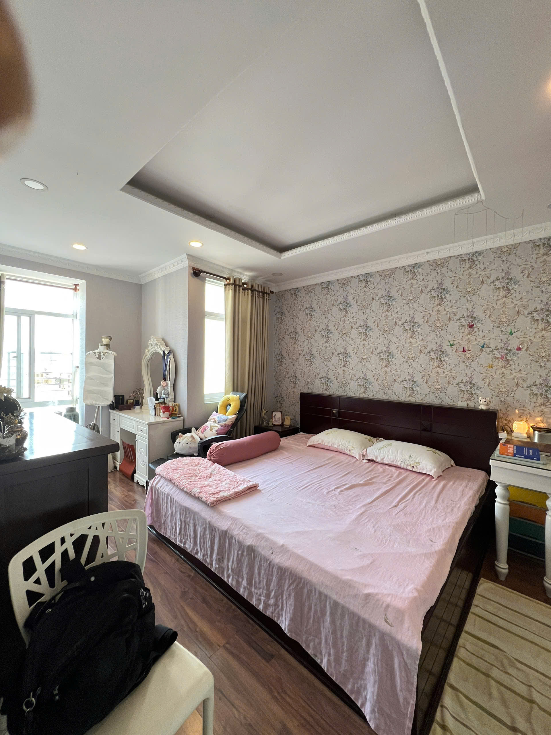 Bán penthouse Sky Garden 3 Phú Mỹ Hưng, Quận 7 thiết kế 3 phòng ngủ hướng Nam, lầu 15 – 200m2 3